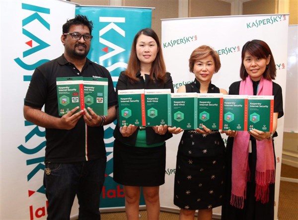 (From L-R) : Sanjeev Nair, Corporate Communications Manager - SEA, Kaspersky Lab, Nicole Woo, Territory Channel Manager - Malaysia, Kaspersky Lab, Sylvia Ng, General Manager - SEA, Kaspersky Lab and June Lee, Marketing Director, TechLane Resources 