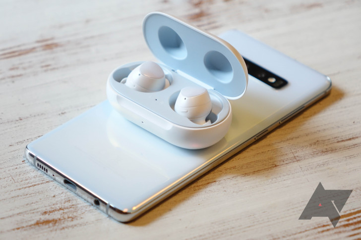 Galaxy Buds on sale for $80 ($50 off) after rebate at Verizon 1