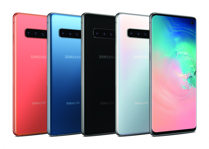 Save up to $300 when purchasing an unlocked Galaxy S10e, S10, or S10+ from Best Buy 1