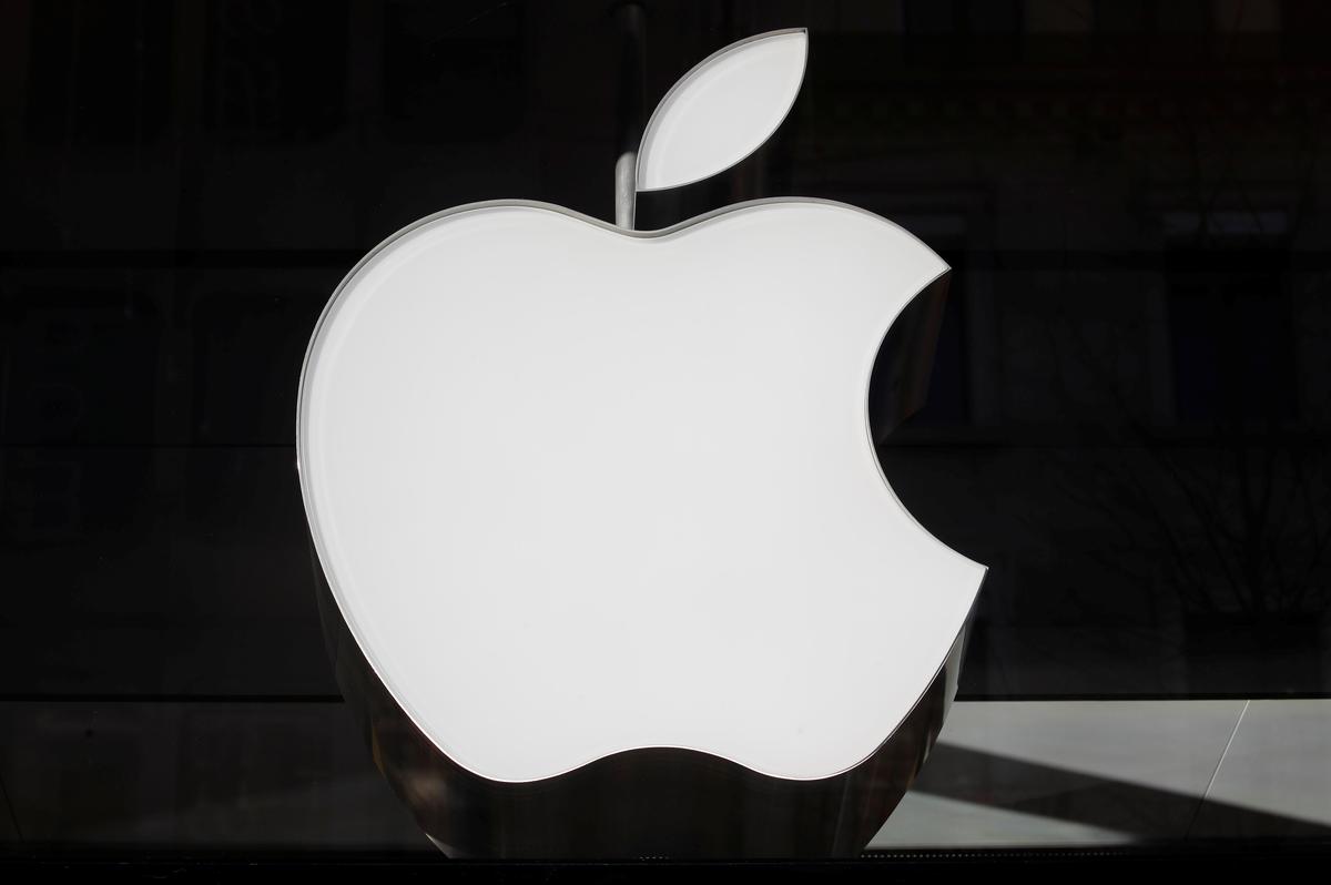 Apple starts China app development program in services business push