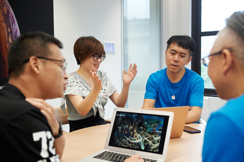 Apple Opens App Design and Development Accelerator in Shanghai 2