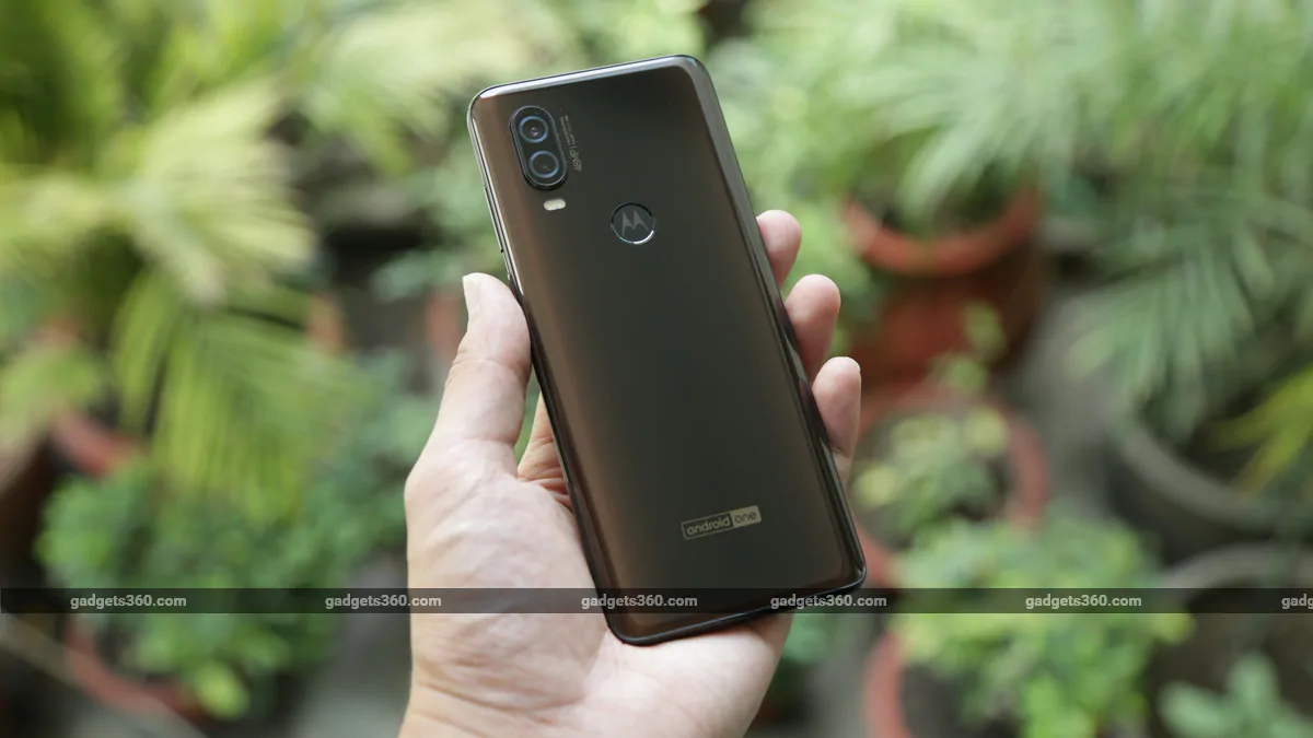 Motorola One Vision Bronze Gradient Variant Now on Sale in India via Flipkart