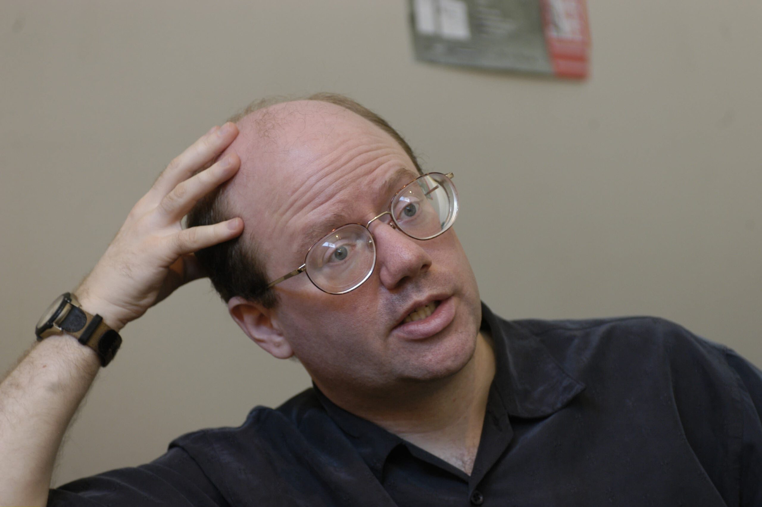Wikipedia co-founder Larry Sanger slams Facebook and Twitter