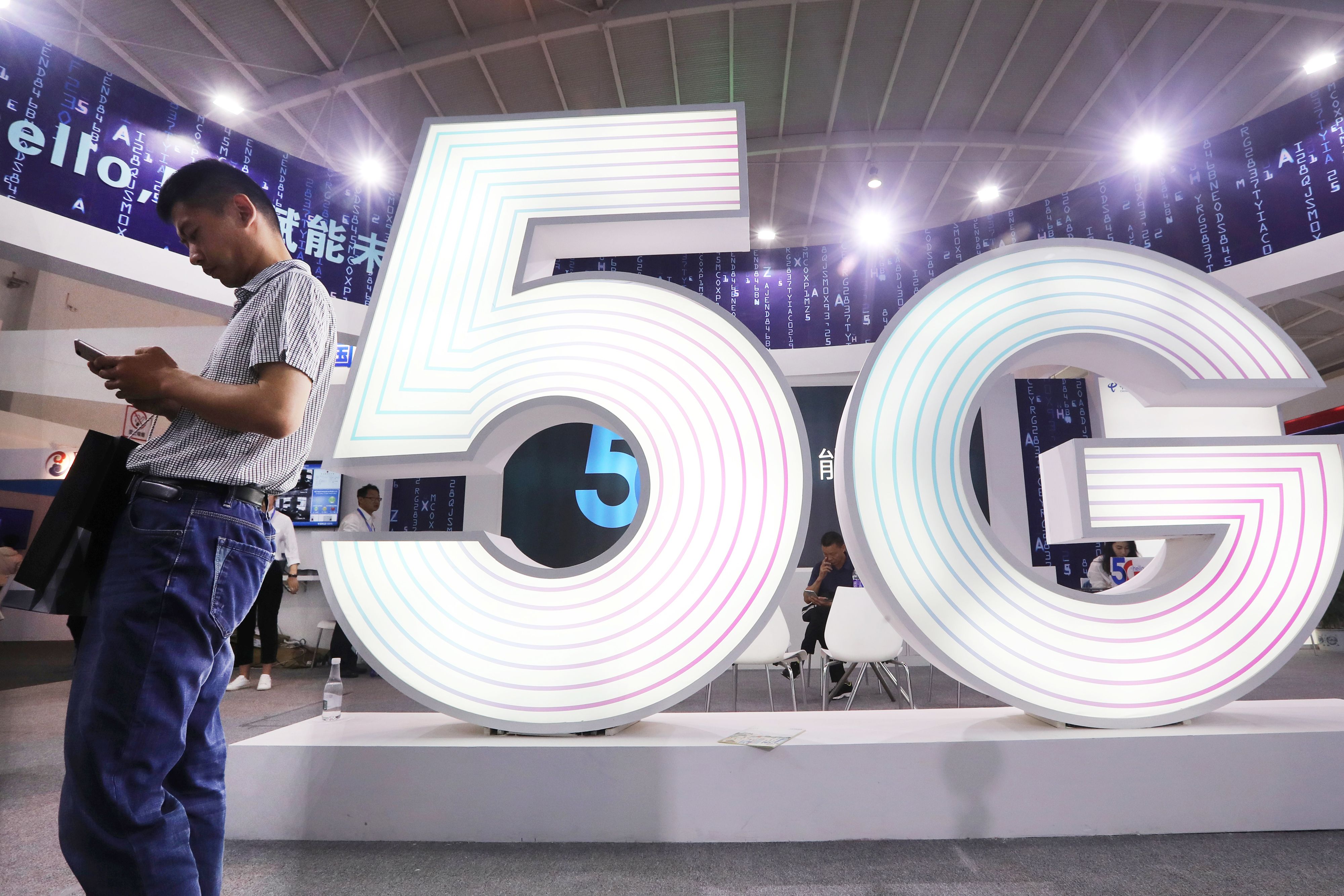 Why you don't need to buy a 5G phone yet