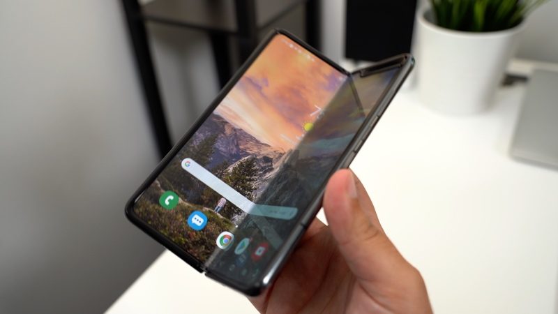 Hands-On With Samsung's New Galaxy Fold 3