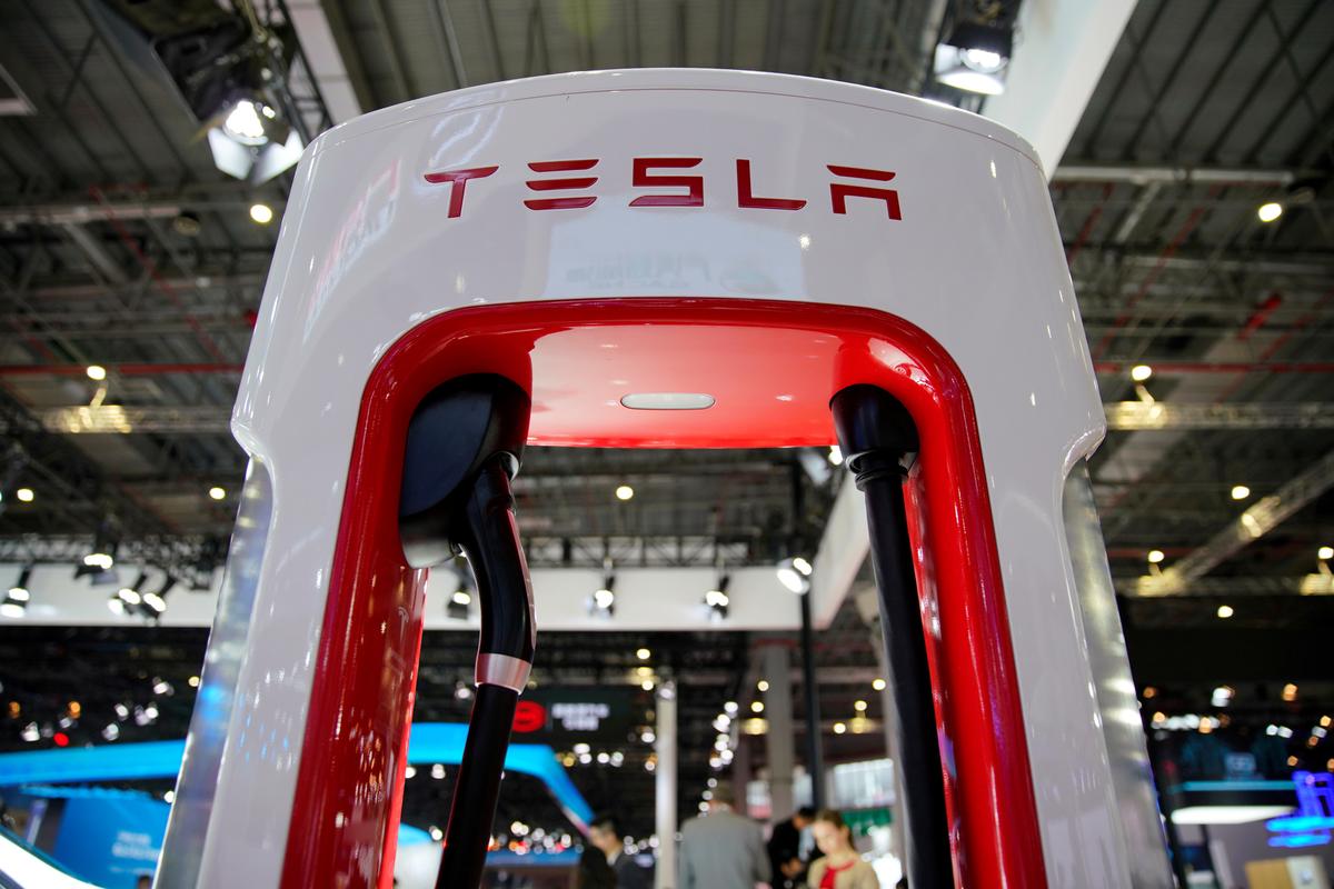 Tesla deliveries miss Wall Street estimates; shares fall 6%