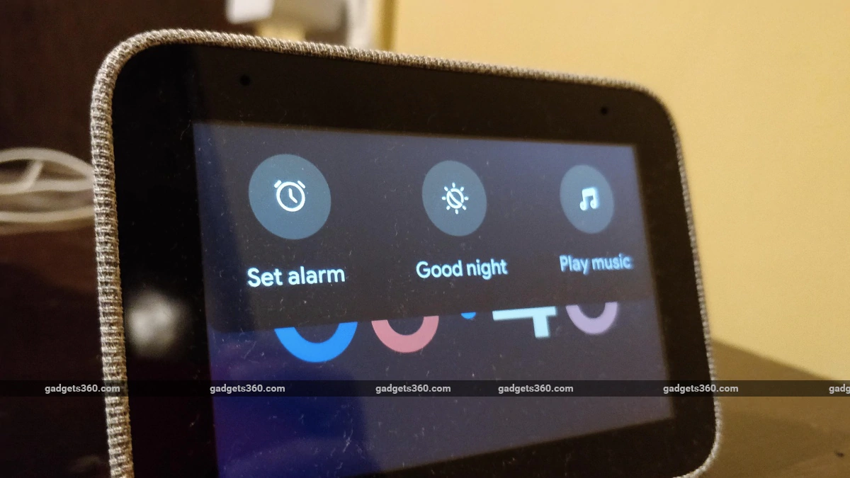 lenovo smart clock review settings Lenovo