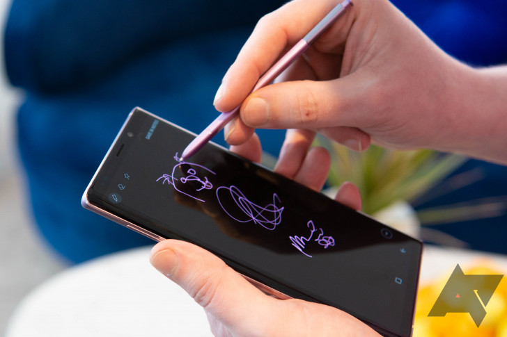 Get a refurbished Samsung Galaxy Note 9 for $380 ($345 off) on eBay 1