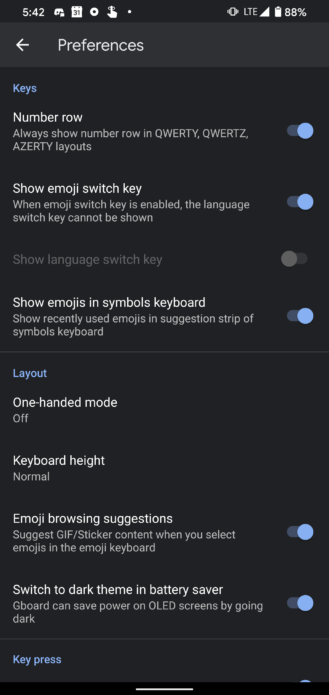 Google officially introduces emoji mashup stickers on Gboard as 'Emoji Kitchen' (Update: More compact interface) 8
